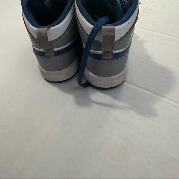 Air Jordan 1 Blue White Gray Toddler Size 13c Sneakers - Picture 5 of 7